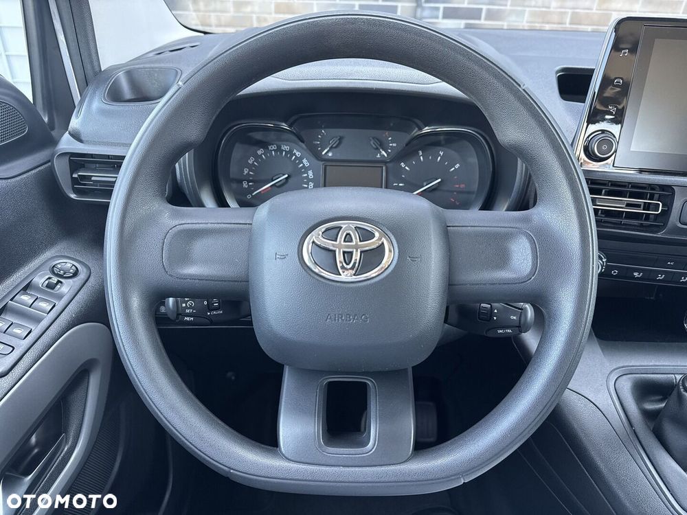 Toyota Proace City Verso 1.5 D-4D Business - 17