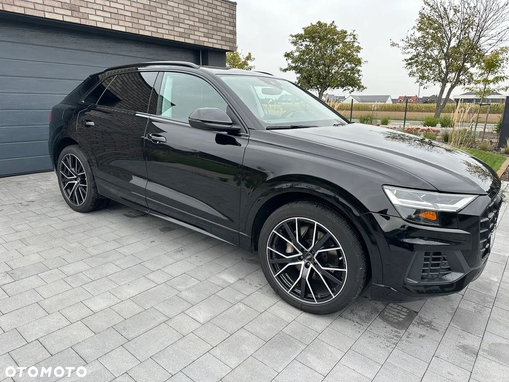 Audi Q8 - 4