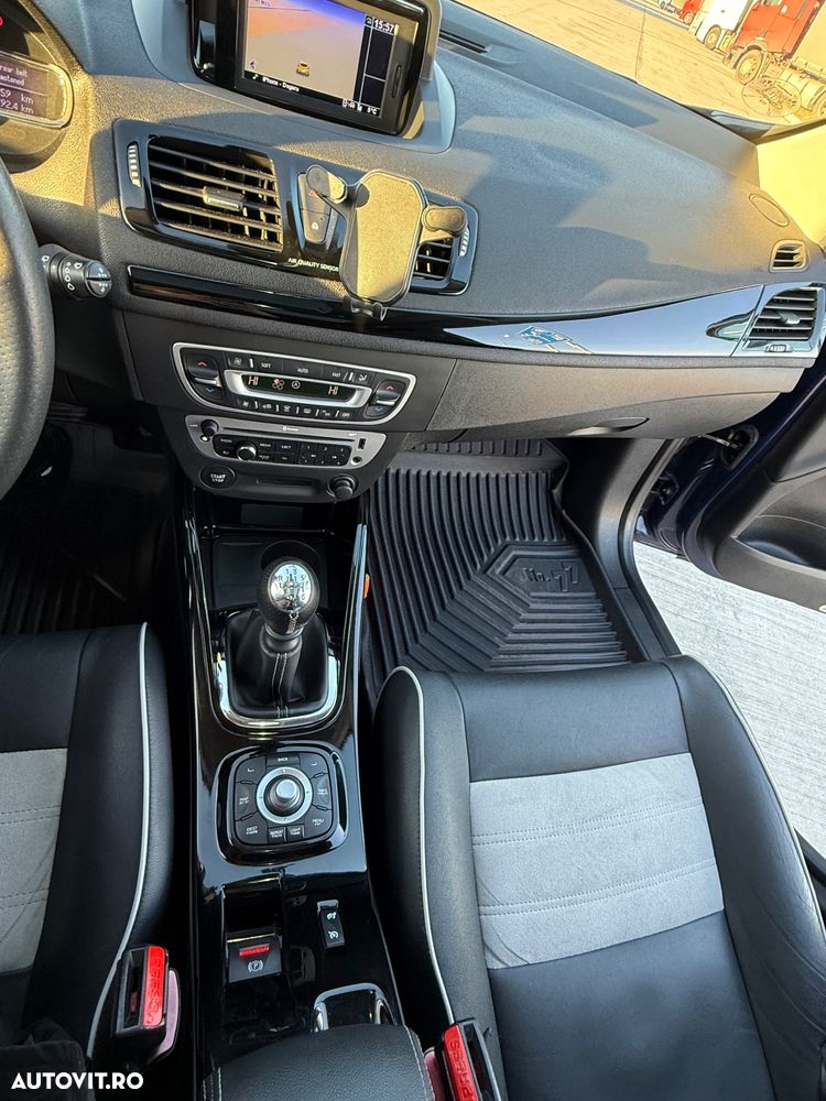 Renault Megane ENERGY dCi 110 Start & Stop Bose Edition - 19