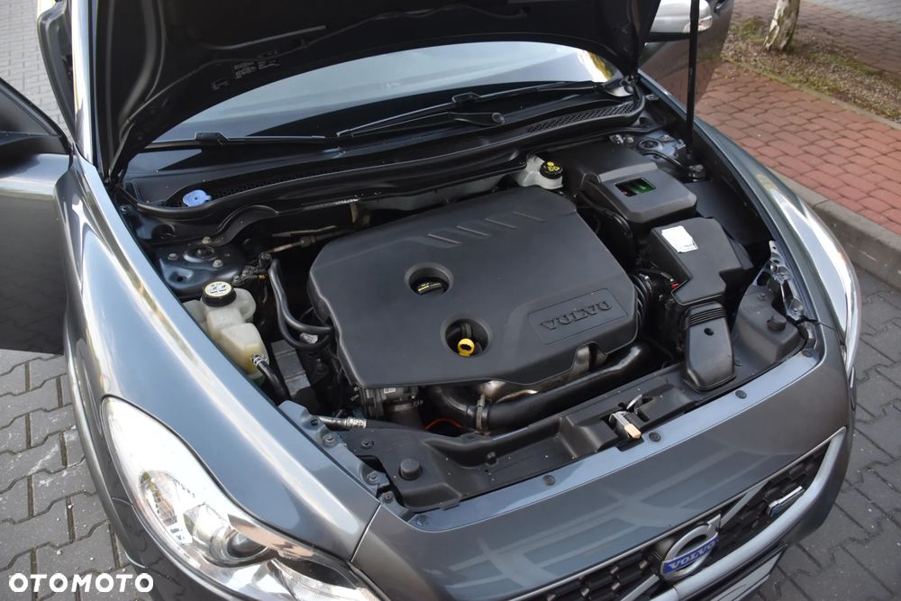 Volvo C30 D2 RDesign Edition - 24