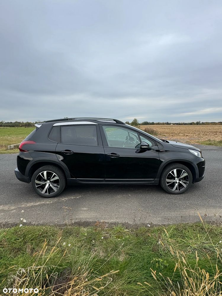 Peugeot 2008 - 6