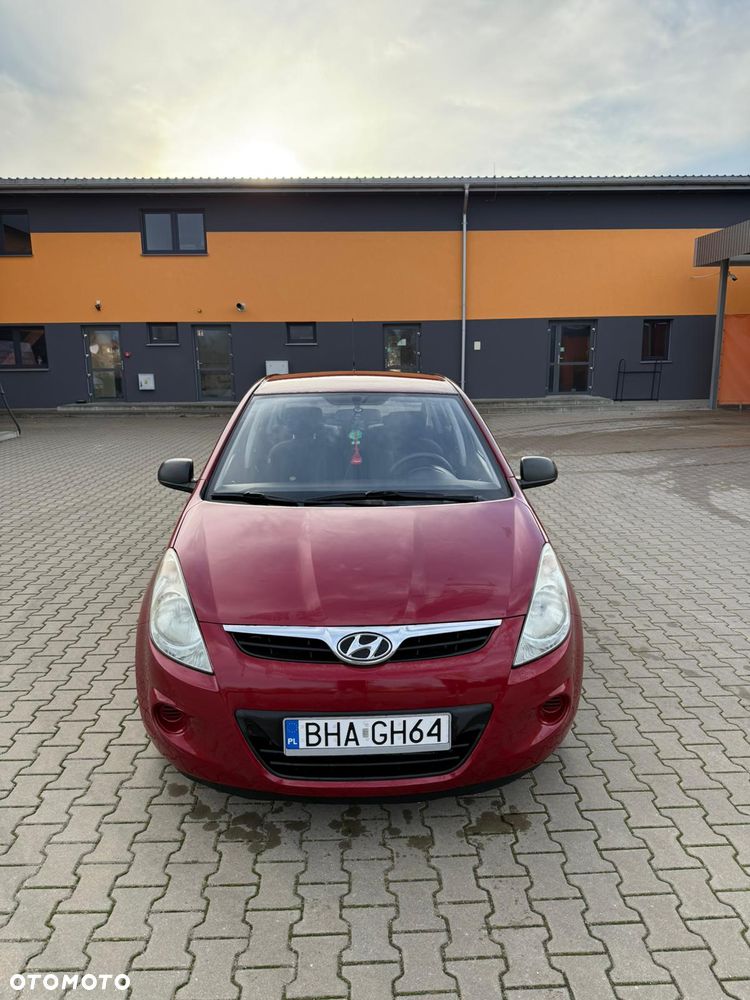 Hyundai i20 - 13