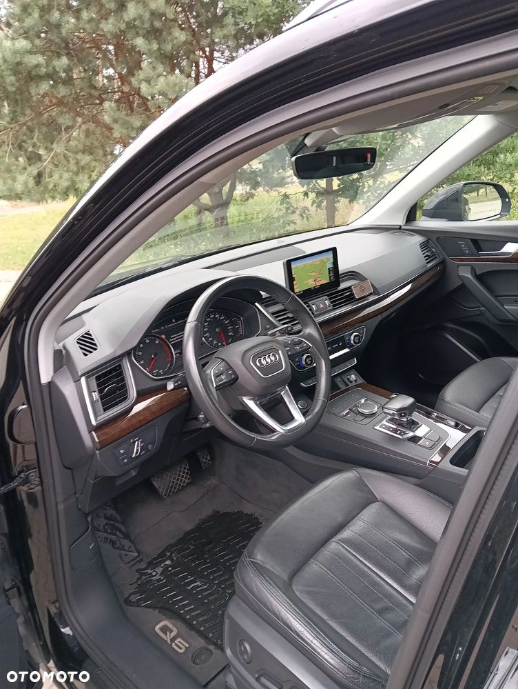 Audi Q5 2.0 TFSI Quattro S tronic design - 4
