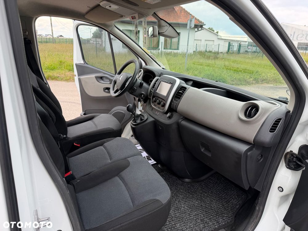 Renault Trafic - 24