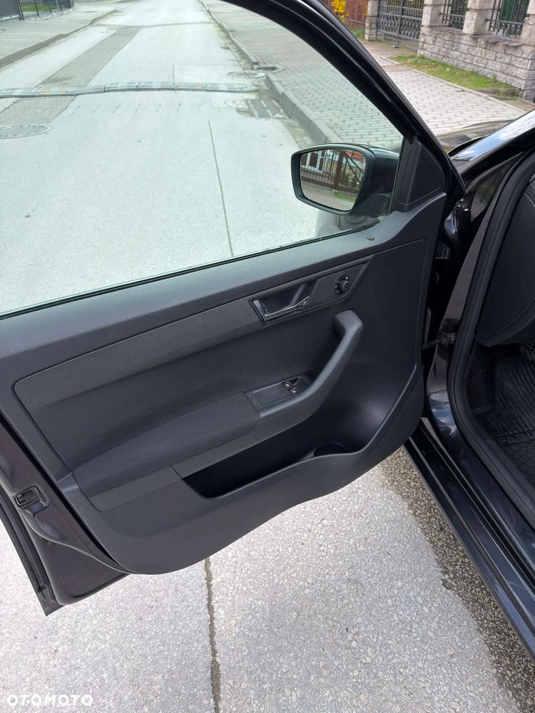 Skoda Fabia 1.0 TSI Ambition - 23