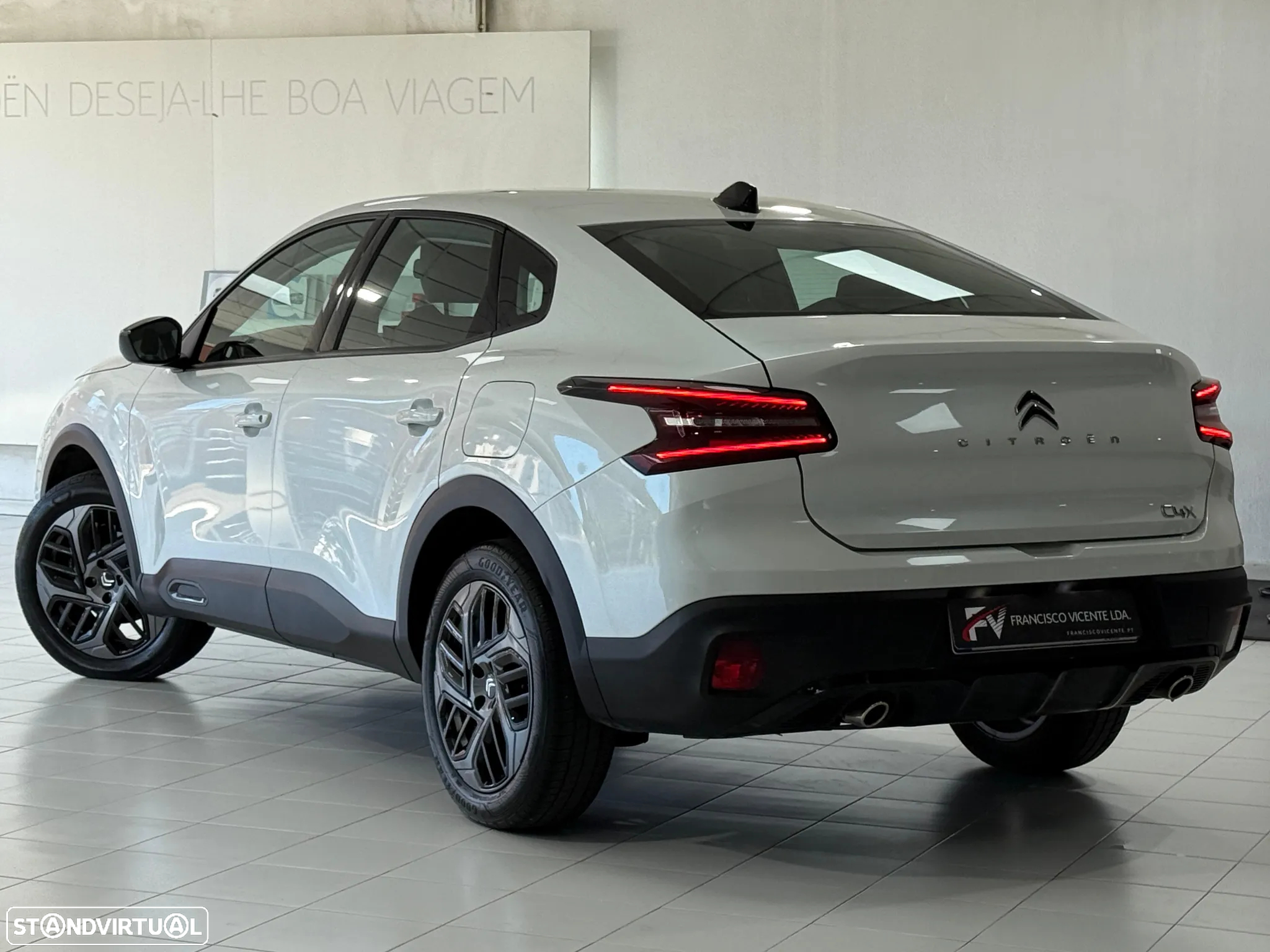 Citroën C4 X 1.2 PureTech Plus EAT8 - 13