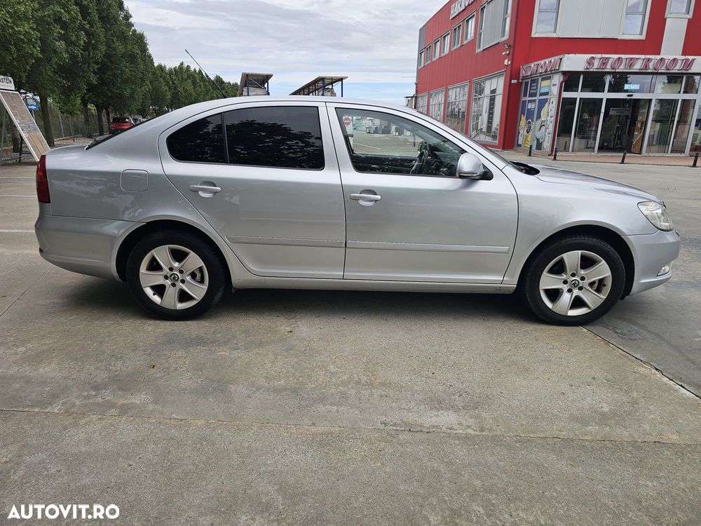 Skoda Octavia - 2