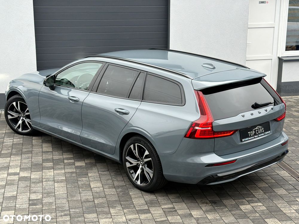 Volvo V60 B3 B Plus Dark - 26