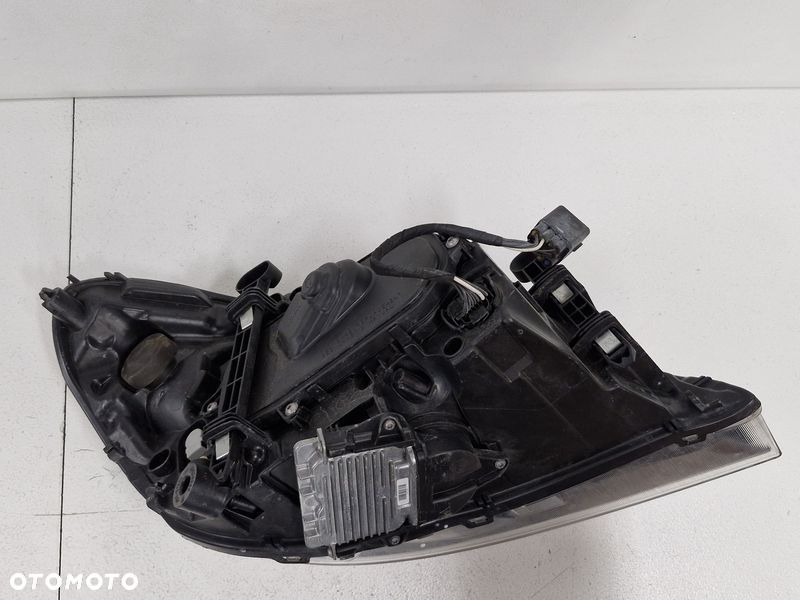 VOLVO S60 2 II LAMPA LEWY PRZÓD LEWA PRZEDNIA REFLEKTOR XENON UK 31299992 - 11
