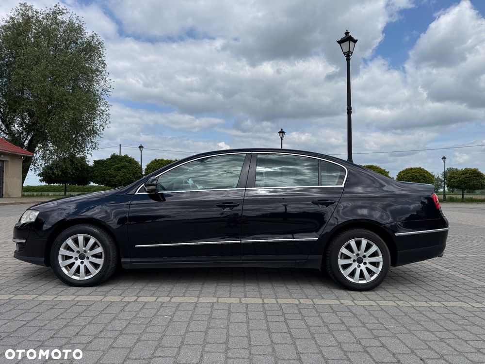 Volkswagen Passat 1.8 TSI Comfortline - 8