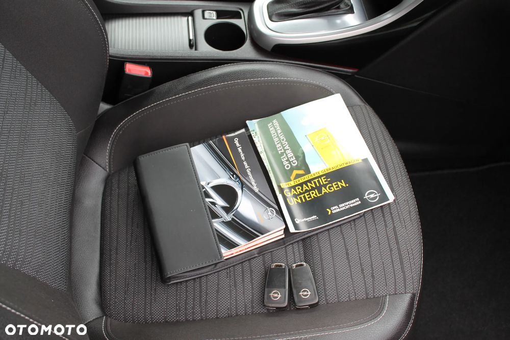 Opel Astra 1.6 Automatik ENERGY - 33