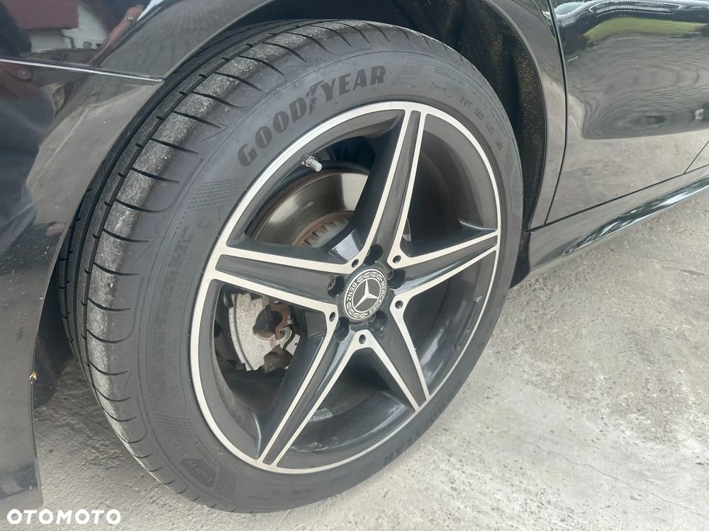Mercedes-Benz Klasa C 300 4MATIC 9G-TRONIC - 25