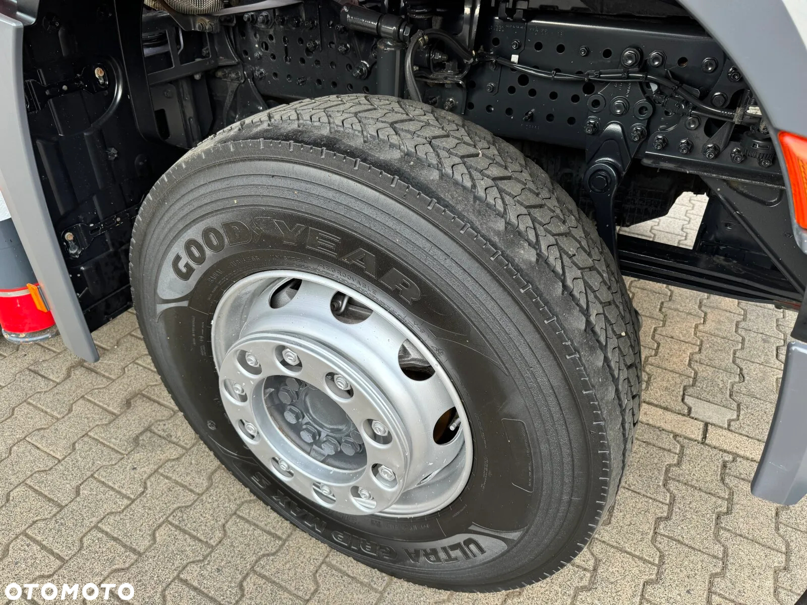 Mercedes-Benz Arocs 3243 8x4 EURO6 POMPOGRUSZKA PUTZMEISTER TMM 24-3 - 32