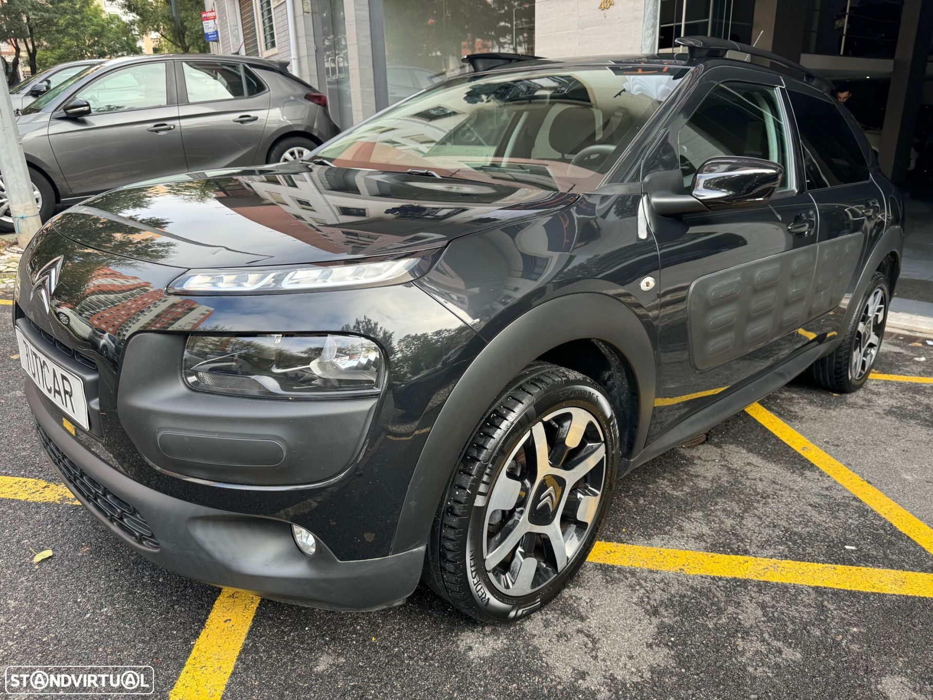 Citroën C4 Cactus 1.2 PureTech Feel - 1