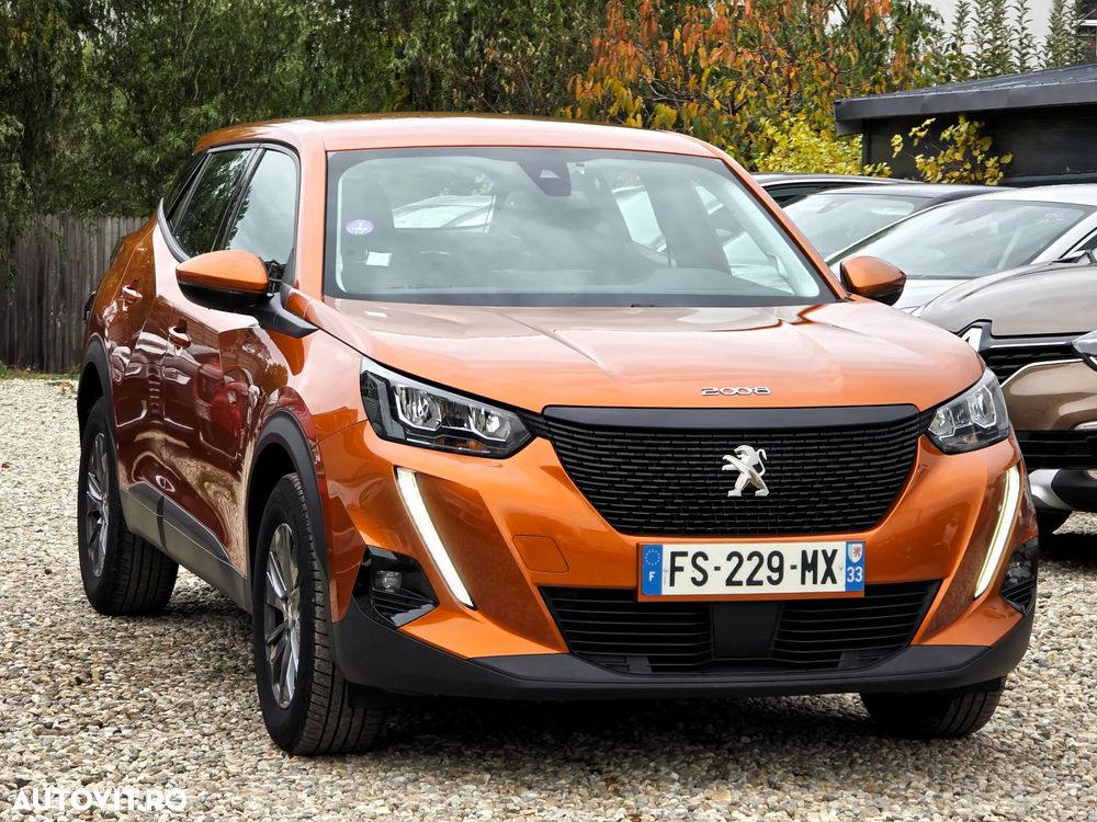 Peugeot 2008 1.2 L PureTech STT EAT8 Allure - 3