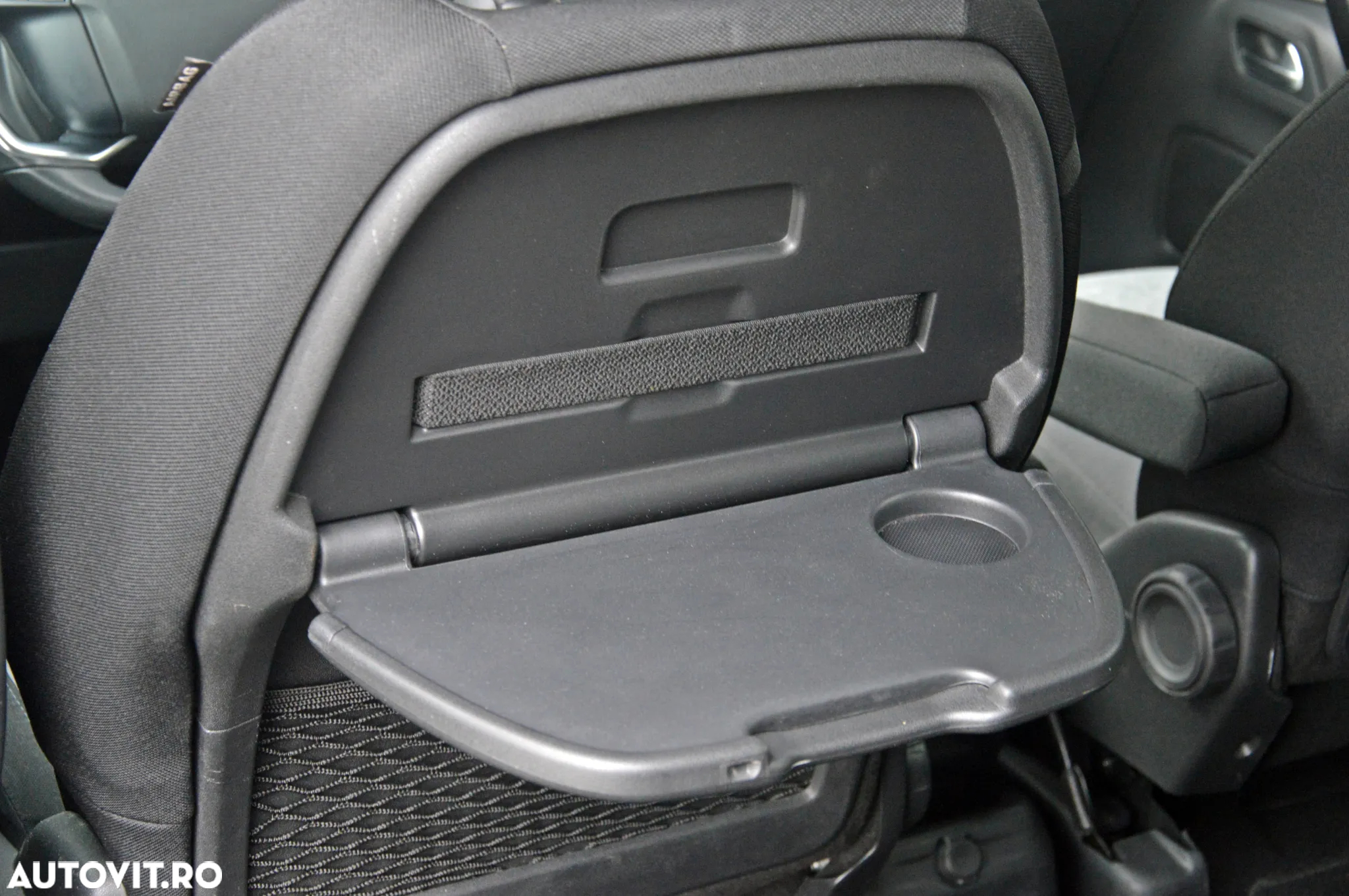 Citroën C4 Grand Space Tourer 1.5 BlueHDi S&S EAT8 Shine - 32