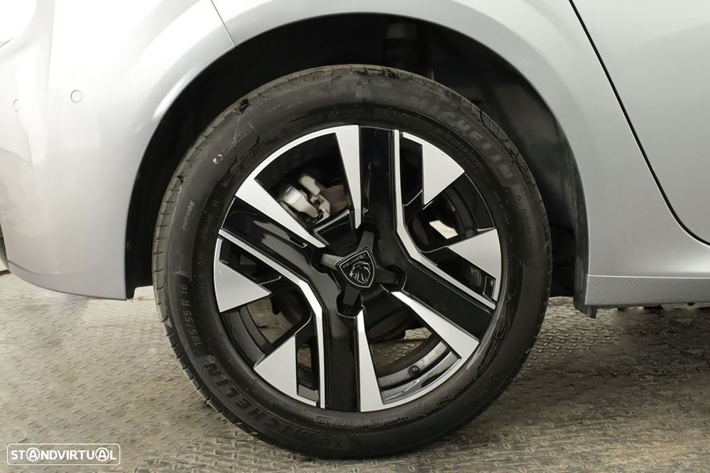 Peugeot 208 1.2 PureTech Allure - 5