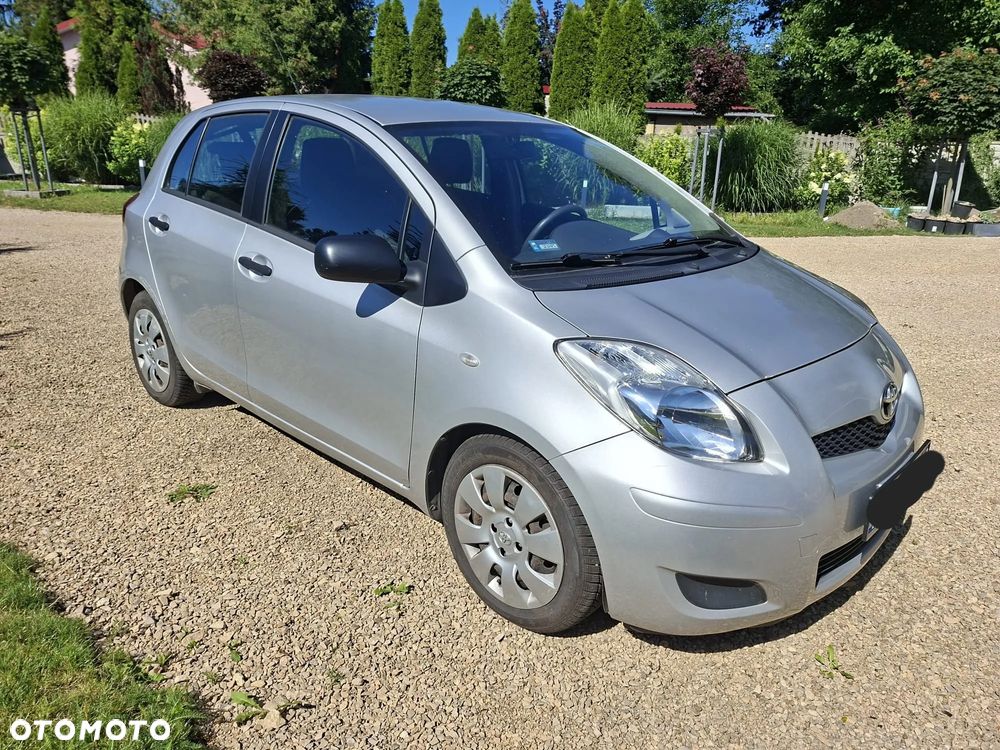 Toyota Yaris 1.33 Prestige - 3
