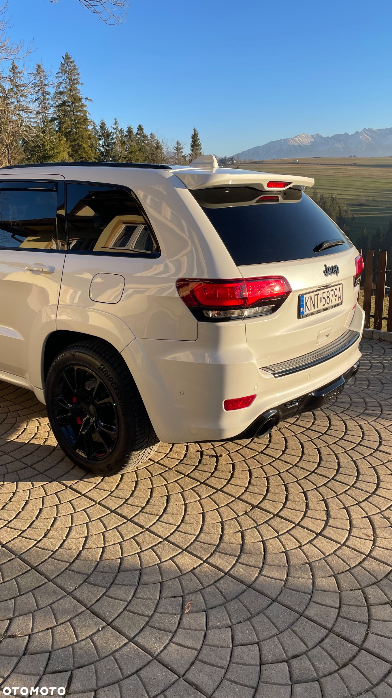 Jeep Grand Cherokee 6.4 V8 SRT8 - 6