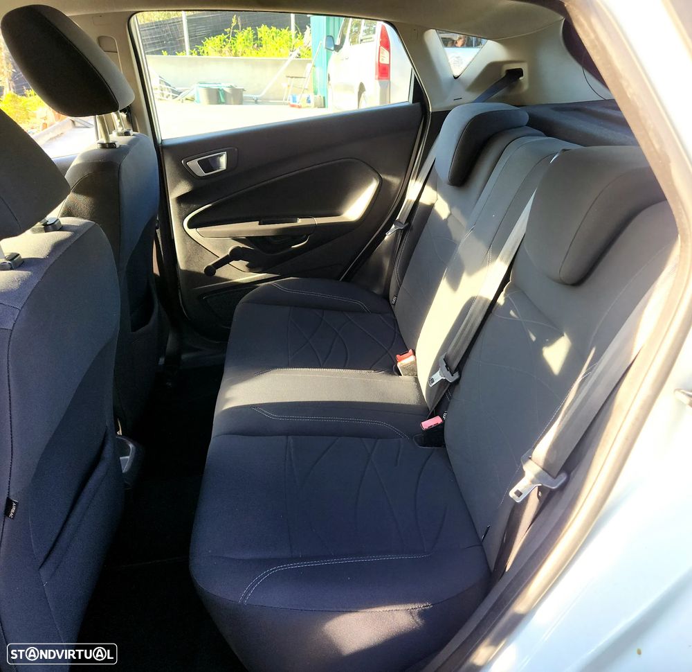 Ford Fiesta 1.0 Ti-VCT Titanium - 13