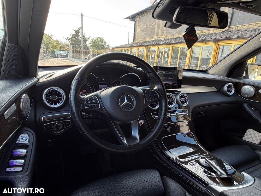 Mercedes-Benz GLC - 14