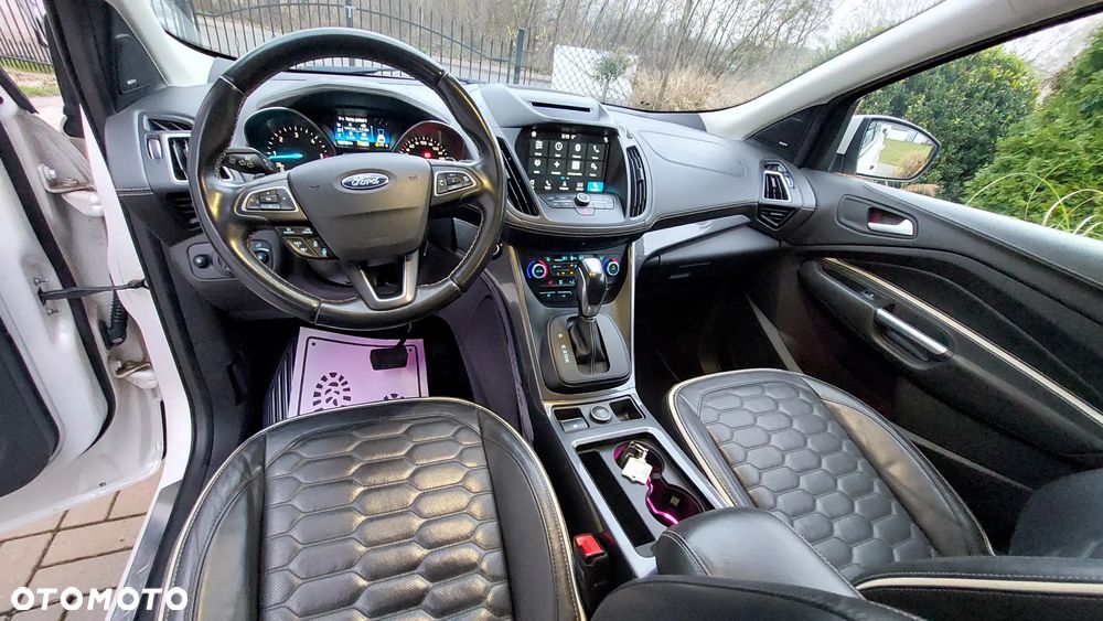 Ford Kuga 2.0 TDCi 4x4 Vignale - 18