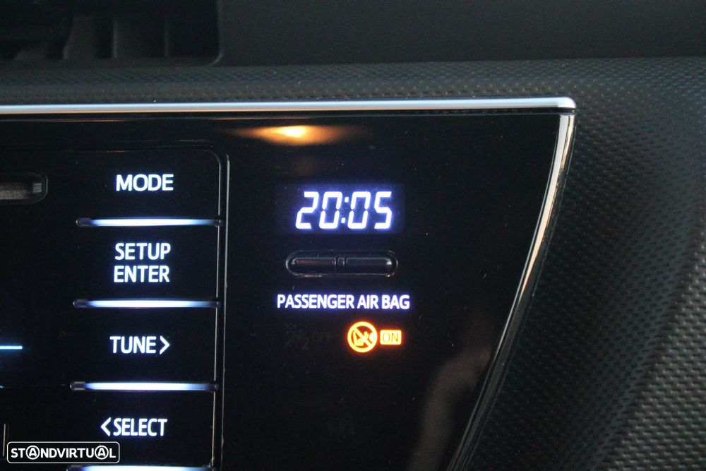 Toyota Auris 1.4 D-4D Comfort - 34