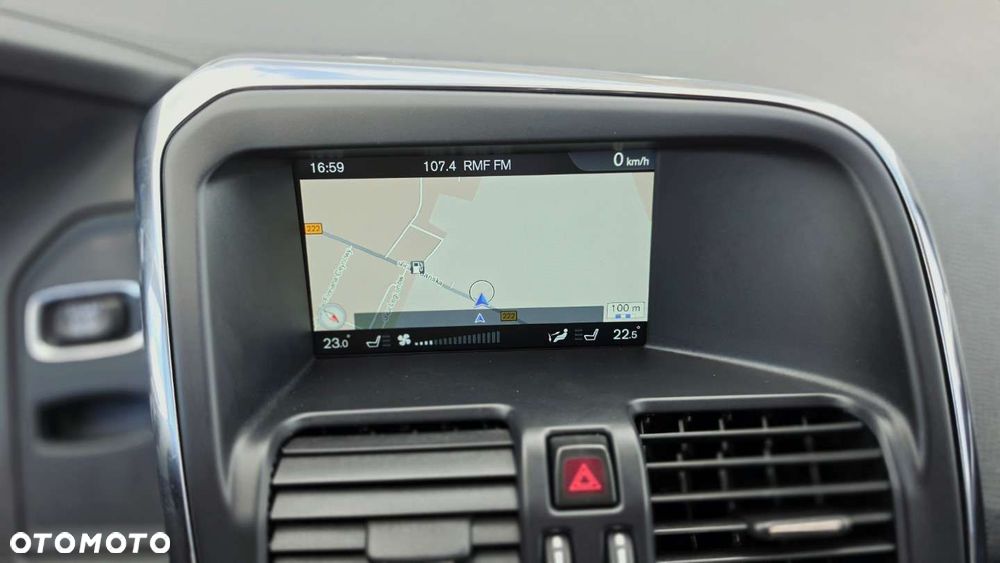 Volvo XC 60 D3 Geartronic Summum - 13