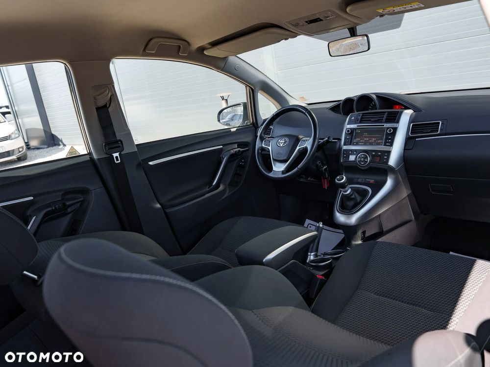 Toyota Verso 1.8 5-Sitzer Edition-S - 18