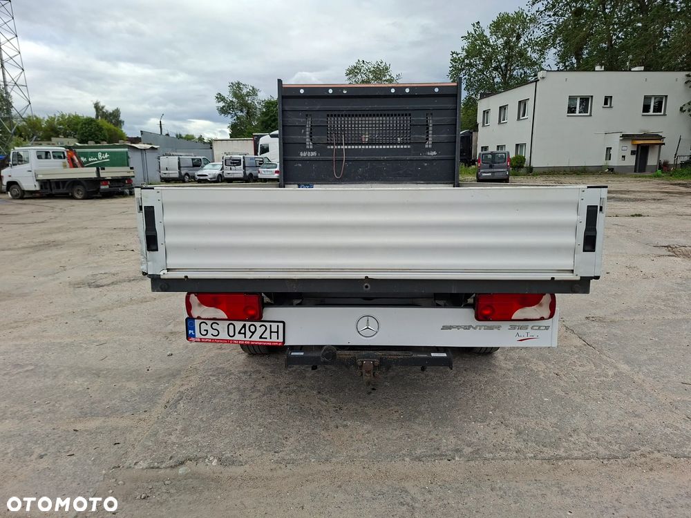 Mercedes-Benz Sprinter - 8