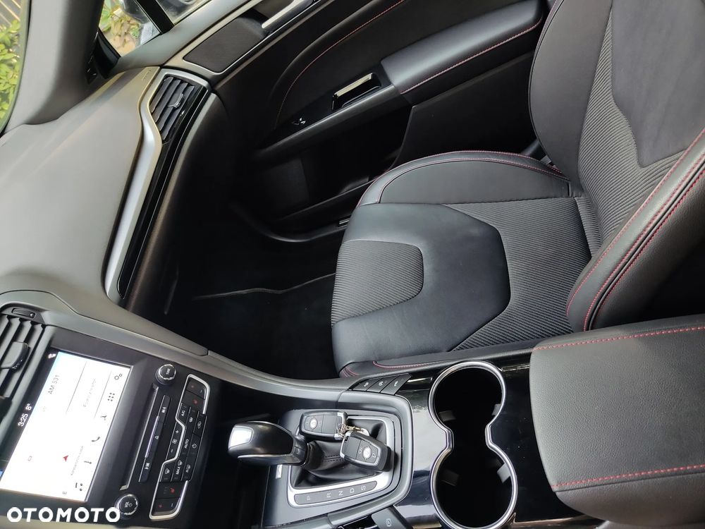 Ford Mondeo 1.5 EcoBoost STart-Stopp Autom ST-Line - 28