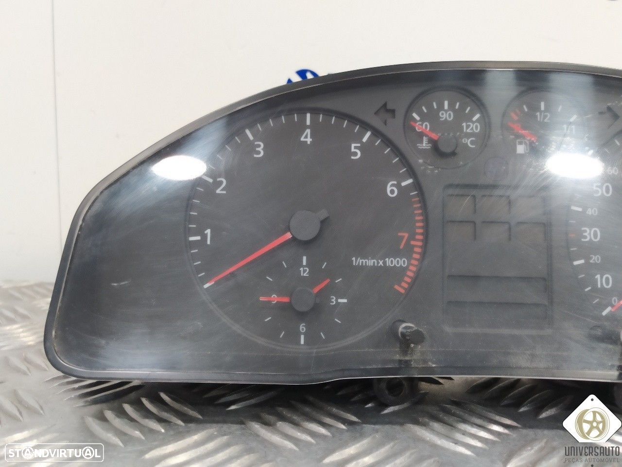 QUADRANTE AUDI A4 1999 - 9