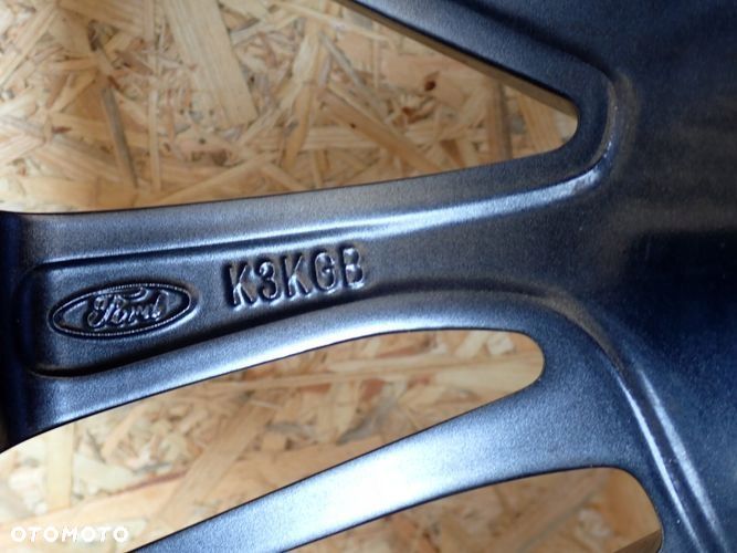 FORD KUGA 7,5Jx18 ET50 5x108 felga aluminiowa - 8