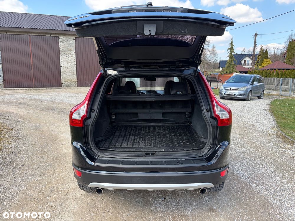 Volvo XC 60 D5 AWD Summum - 6