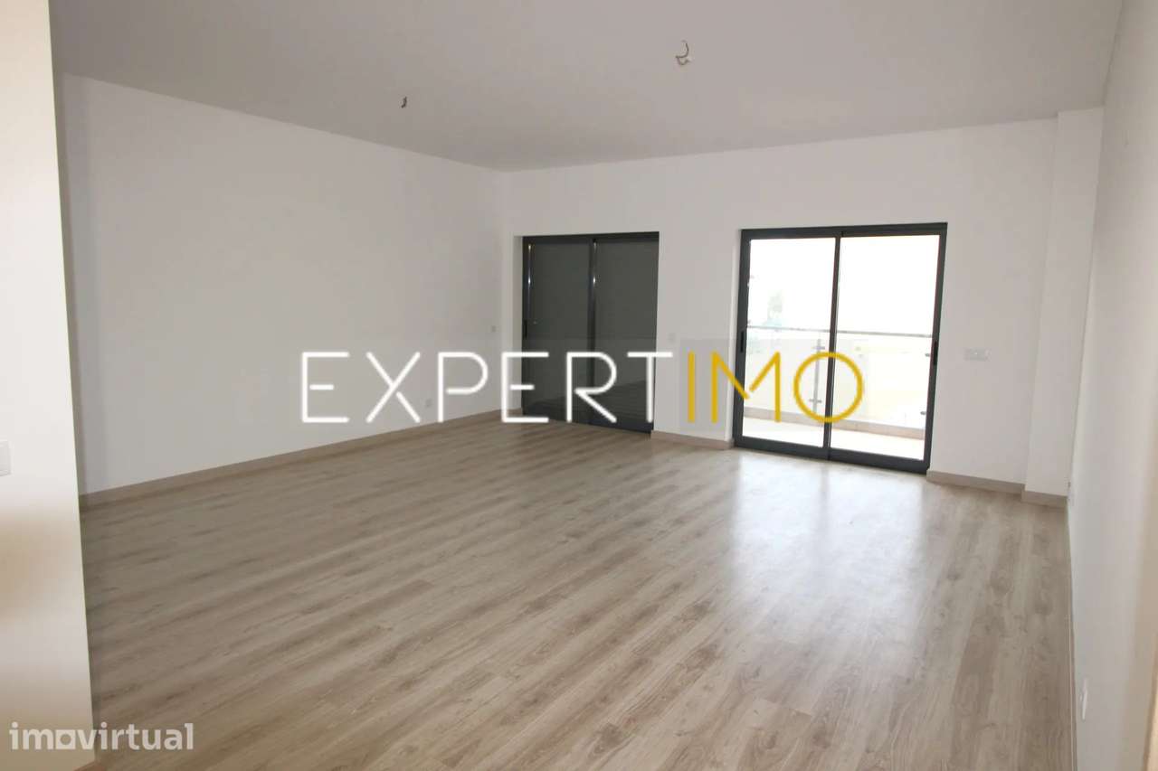 T3, 1suite, estacionamento e arrecadação, Loulé - Algarve - Grande imagem: 2/12