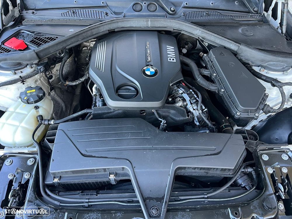 BMW 118 d Aut. M Sport - 23