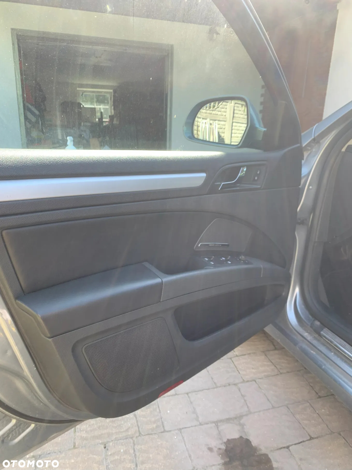 Skoda Superb 2.0 TDI DSG L&K - 8