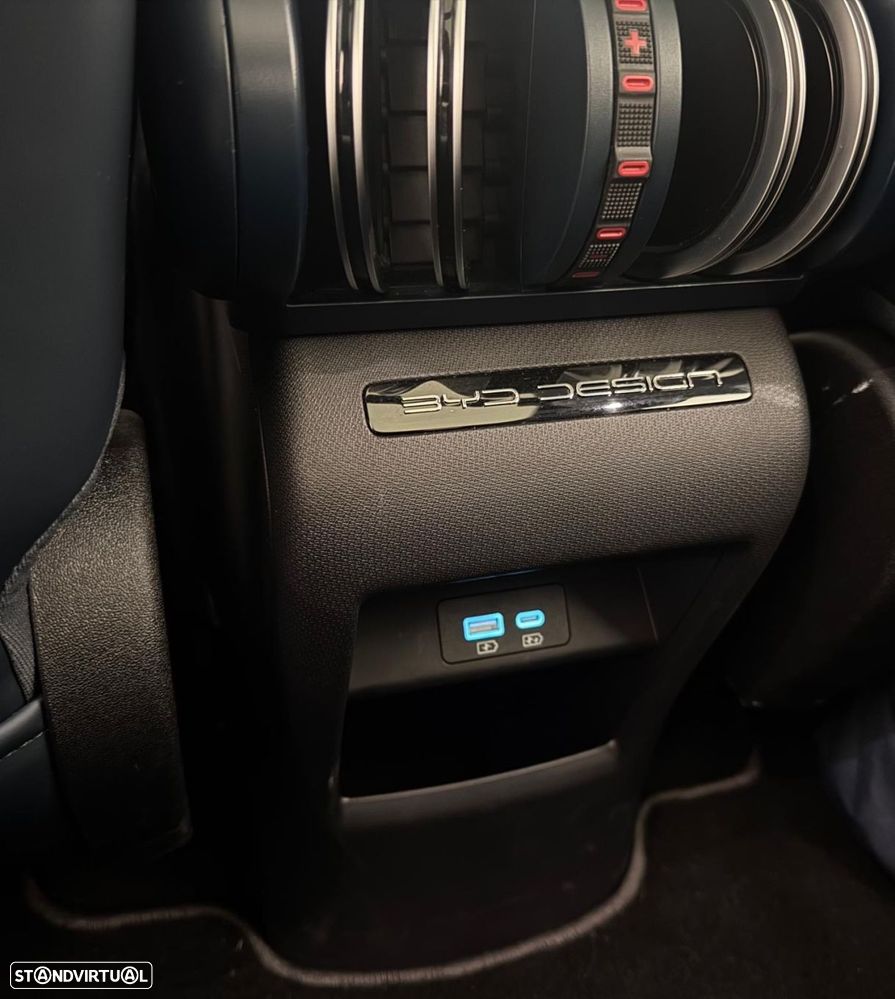 BYD Atto 3 60.48 kWh Design - 12