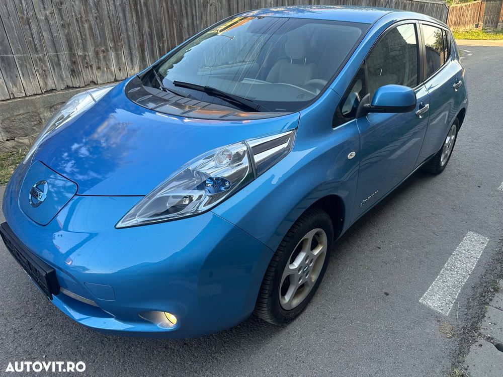 Nissan LEAF - 1