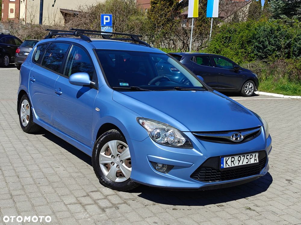 Hyundai i30 1.6 CRDi Classic + - 4