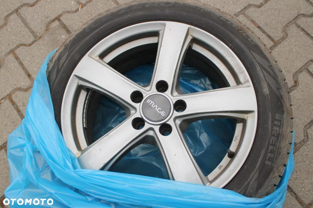 Volkswagen Passat - 31