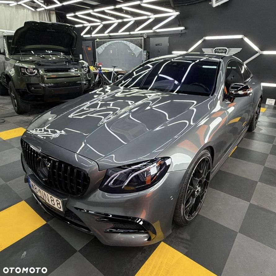 Mercedes-Benz Klasa E 200 9G-TRONIC - 1