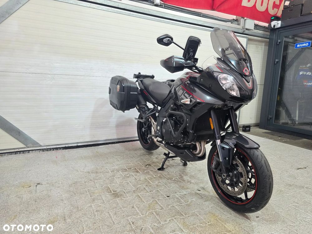Triumph Tiger - 8