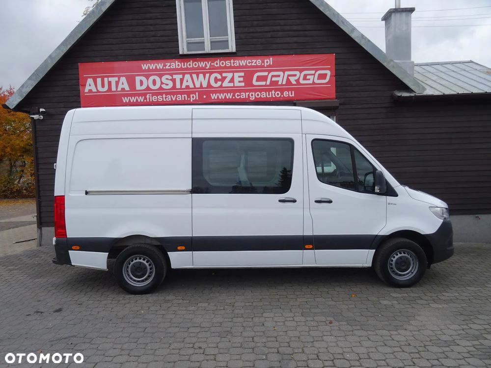 Mercedes-Benz SPRINTER - 10