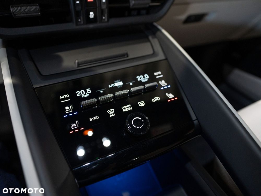 Porsche Macan 4 100kWh - 29