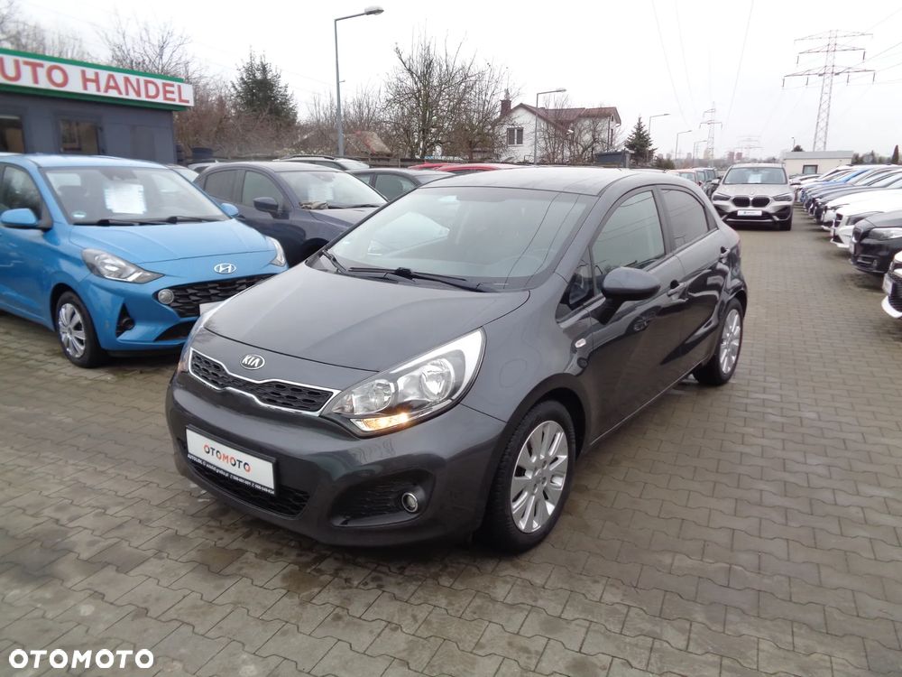 Kia Rio 1.4 Comfort - 2