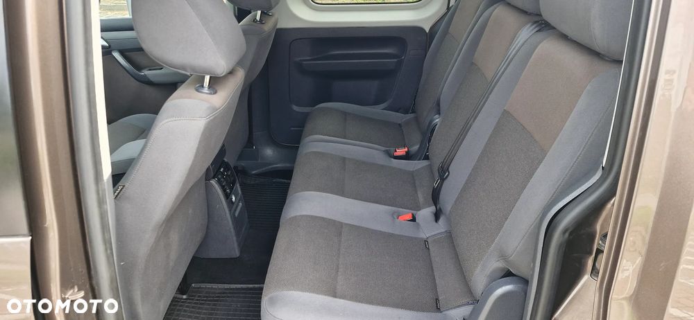Volkswagen California - 27