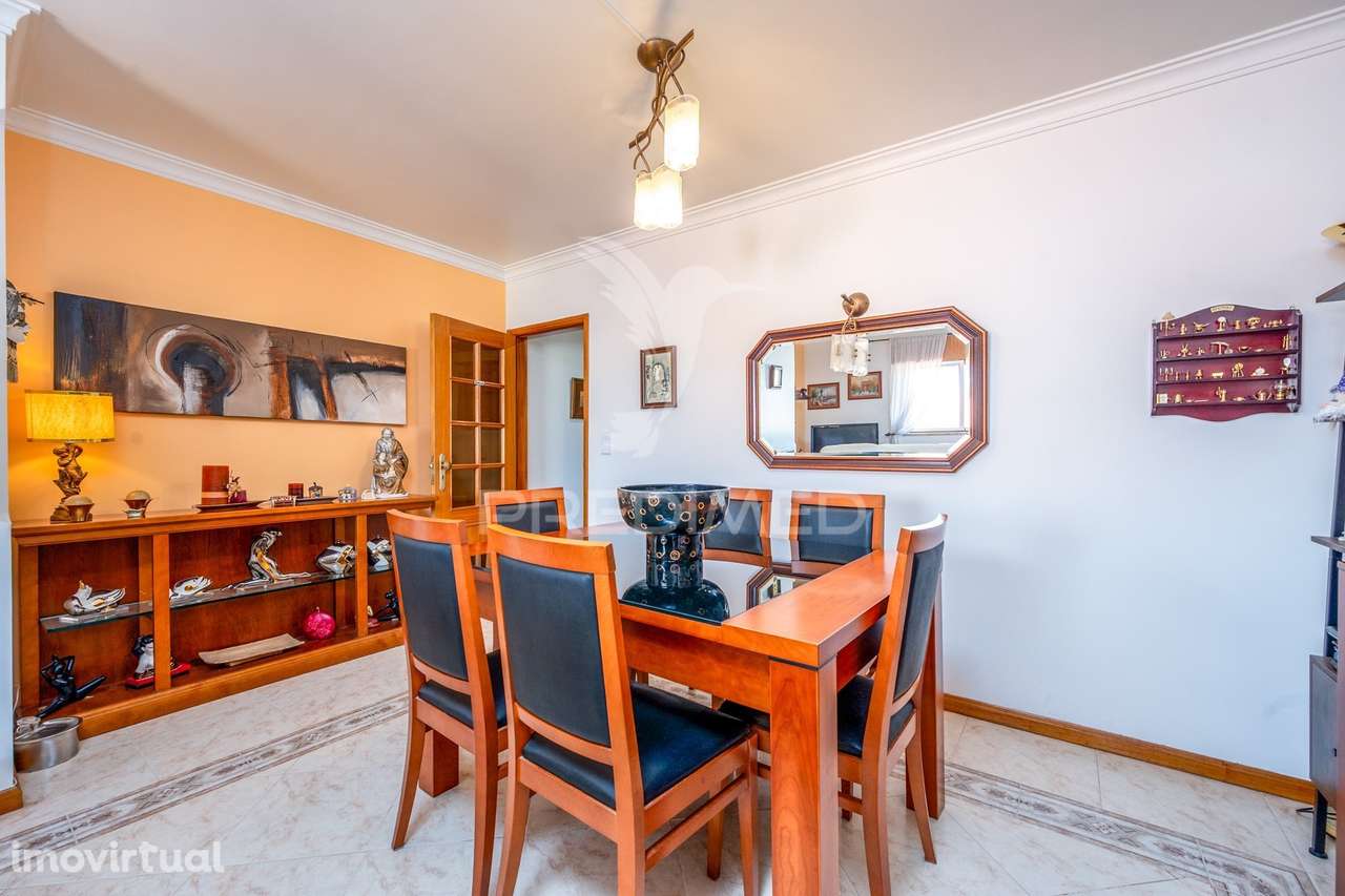 Exclusivo T2 no 10º Andar em São Marcos: Vistas Panorâmicas e Arrec... - Grande imagem: 4/31