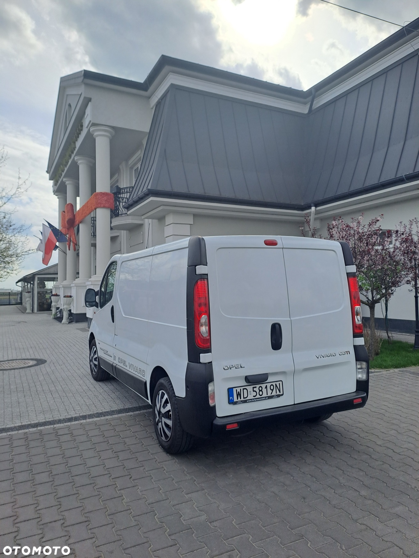 Opel Vivaro - 3