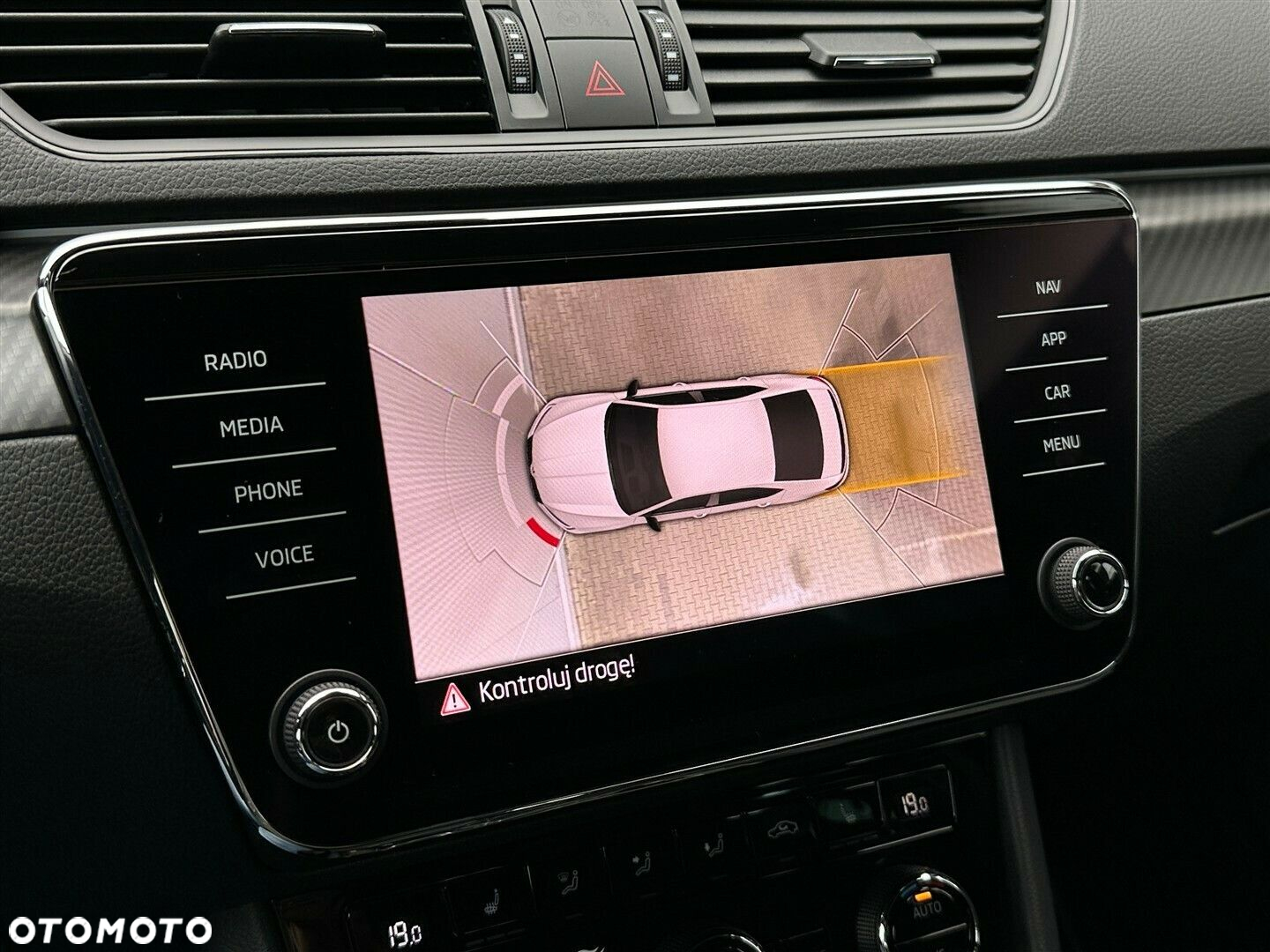 Skoda Superb - 33